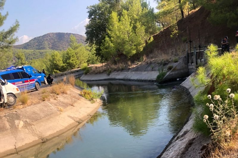 Muhtarın Annesi Sulama Kanalında Ölü Bulundu