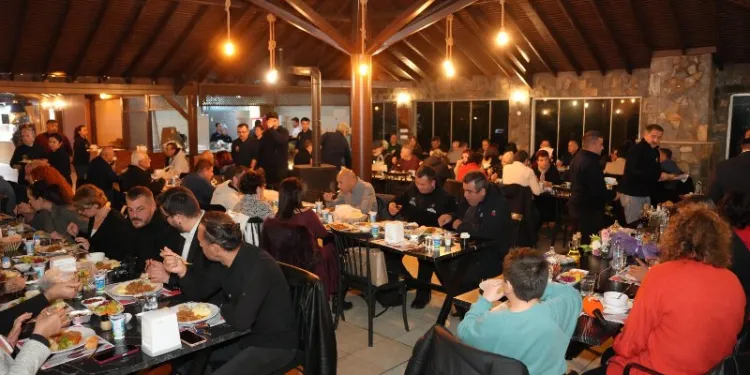 Seydikemer Belediyesi Basın Mensuplarına Yemek